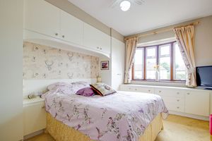 Photo 7- click for photo gallery